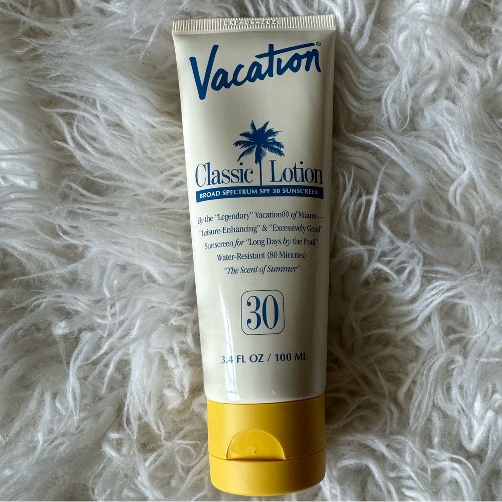 Vacation Classic Lotion Sunscreen SPF 30 NWT